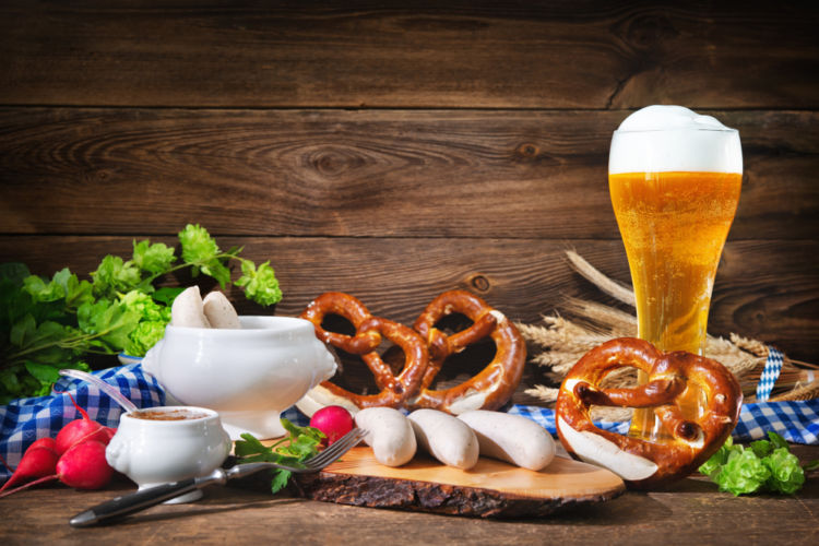 ビールとソーセージ、本場ドイツでのたのしみ方とは?