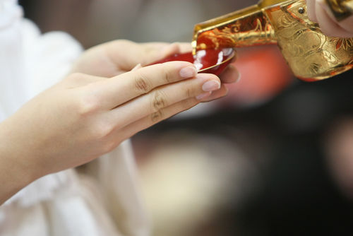 「三々九度」の日本酒は飲み干さないとダメ?