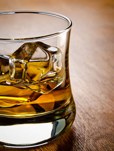 古いウイスキーは飲んでも大丈夫?