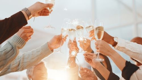 シャンパンで乾杯