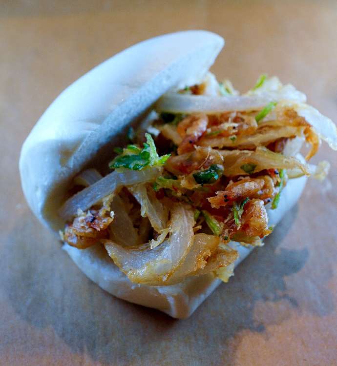 海外でも話題の「BAO(包)」をクラフトビールと一緒に味わう